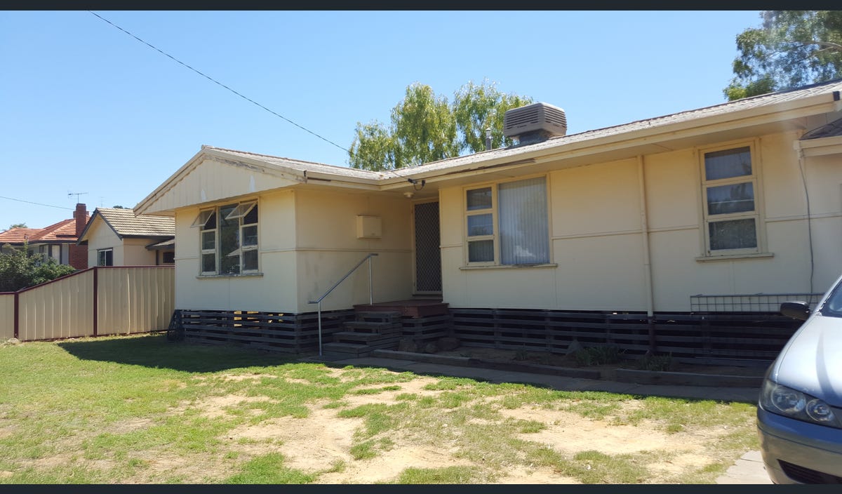 Wongan Hills Home